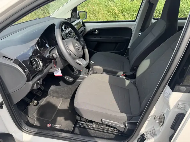 Volkswagen up! 1.0 move up! BlueMotion 2015 Benzine 14