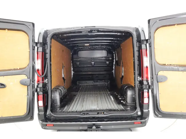 Renault Trafic 2.0 dCi 120pk L2H1 Business 2021 Diesel 19