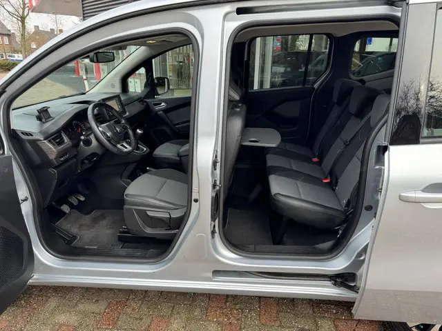 Renault Kangoo Family TCe 130 Intens 2022 Benzine 10