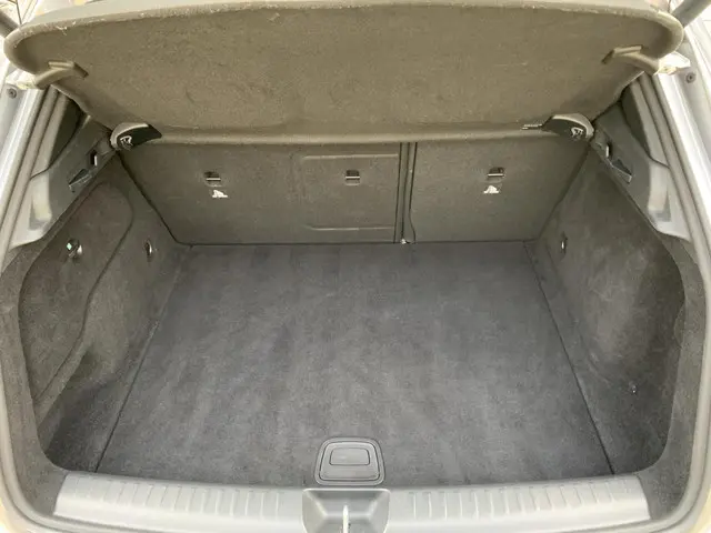 Mercedes-Benz GLA 200 Prestige Comfort 2014 Benzine 16