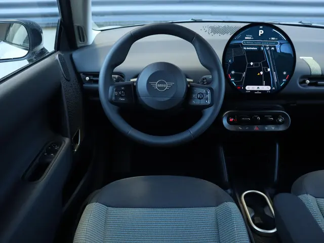 MINI Electric Cooper SE 2025 Elektrisch 9