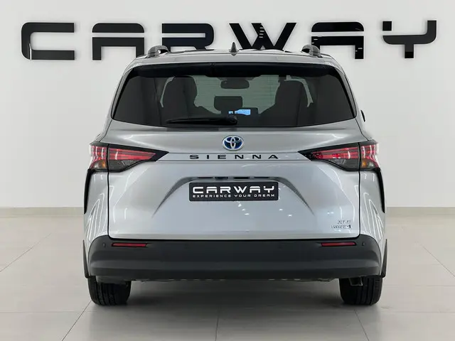 Toyota Sienna 2.5 Hybrid Luxe XLE 2022 Hybride Benzine 4