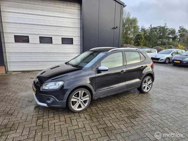 Volkswagen Polo 1.2 TSI Cross 2013 Benzine