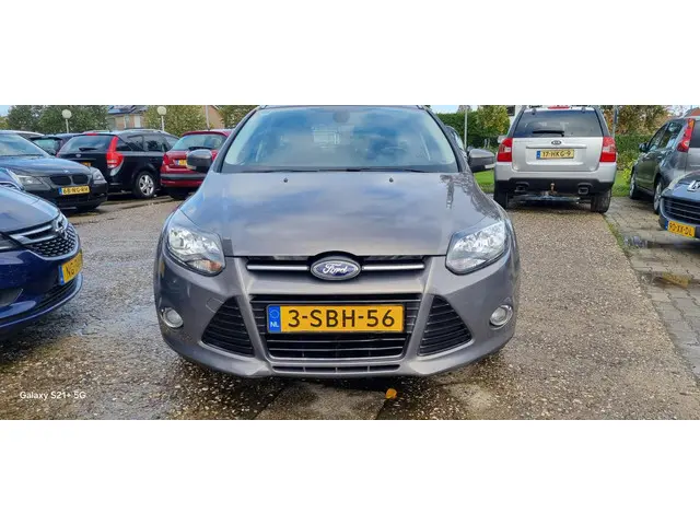 Ford Focus Wagon 1.0 EcoBoost Titanium 2013 Benzine 2