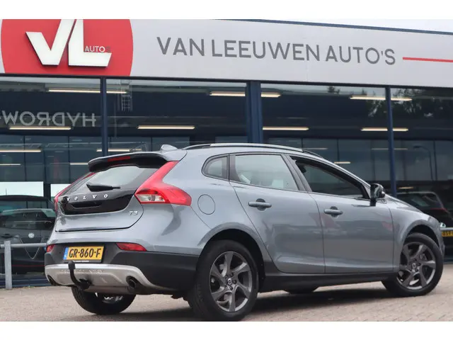 Volvo V40 2