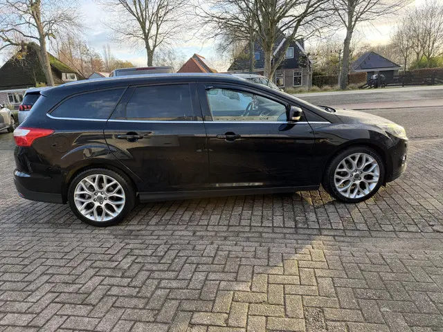 Ford Focus Wagon 1.0 EcoBoost Edition Plus 2014 Benzine 4