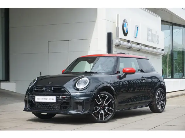 MINI 3-Deurs C 2024 Benzine 38