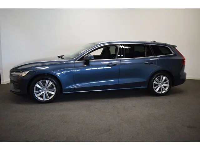 Volvo V60 2