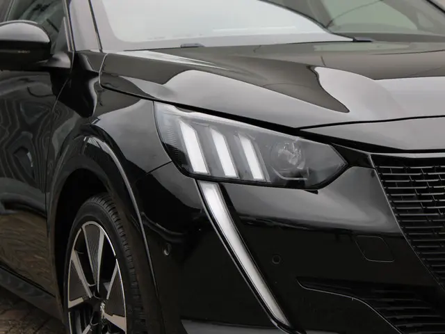 Peugeot e-208 EV GT 350 50 kWh 2020 Elektrisch 19