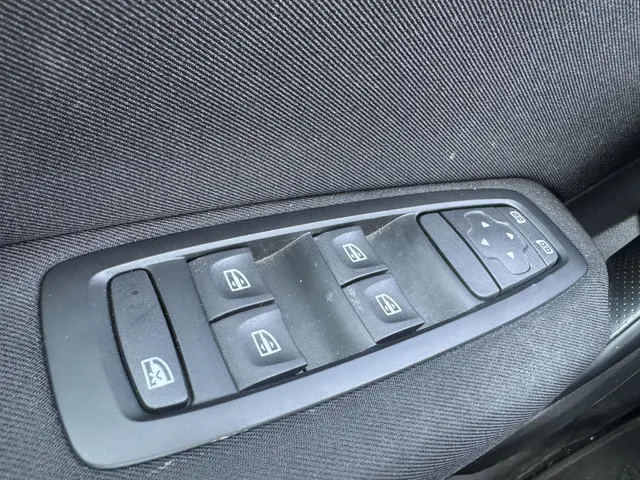 Renault Mégane 1.3 TCe Zen 52.254KM!! 2018 Benzine 12