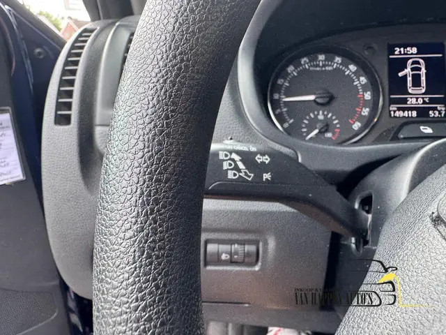 Nissan Pixo 1.0 Visia 2013 Benzine 7
