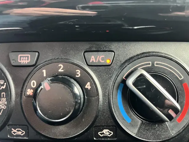 Suzuki Swift 1.2 Select Smart Hybrid 2020 Benzine 13