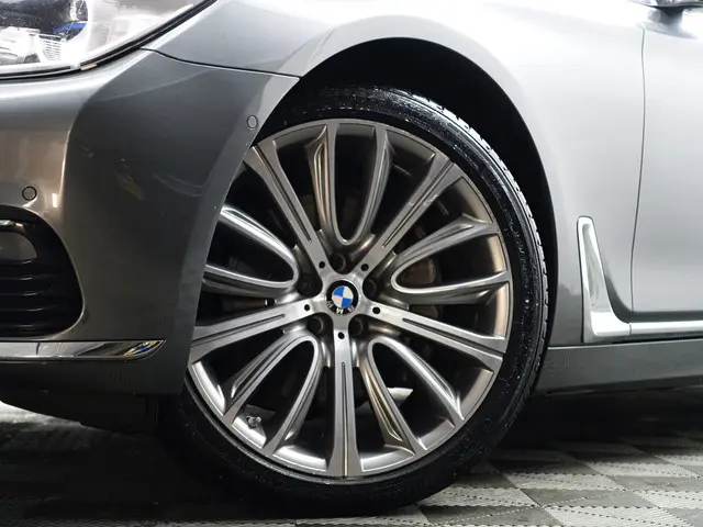BMW 7 Serie 730d xDrive M Individual Aut- 2017 Diesel 36