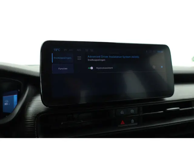 Jeep Avenger Longitude 54 kWh 2023 Elektrisch 23