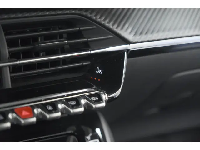 Peugeot 2008 PureTech 130 Allure 2020 Benzine 48