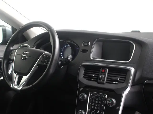 Volvo V40 2.0 T3 Nordic+ 2016 Benzine 13