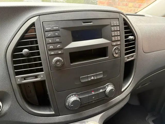 Mercedes-Benz Vito 111 CDI Functional 2015 Diesel 12