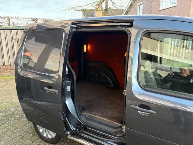 Mercedes-Benz Citan 109 CDI BlueEFFICIENCY 2020 Diesel 9