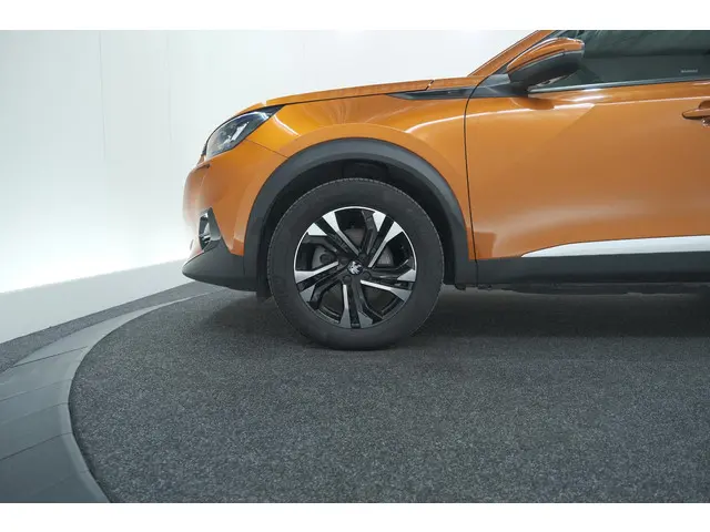 Peugeot e-2008 EV Allure Pack 50 kWh 2021 Elektrisch 14