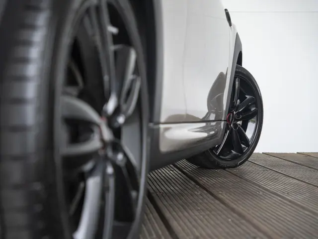 MINI Cooper Cabrio Aut. 2023 Benzine 49