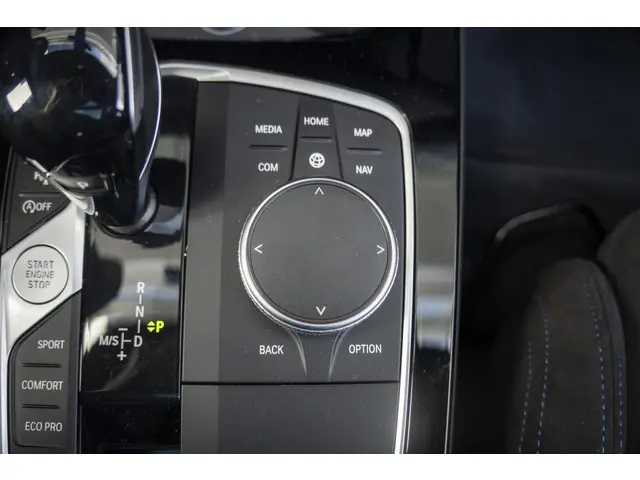 BMW 1 Serie 5-deurs 118i 2024 Benzine 13