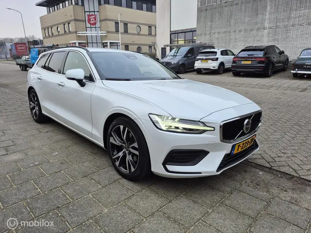 Volvo V60 2.0 B3 PLUS DARK 2023 Hybride Benzine 5