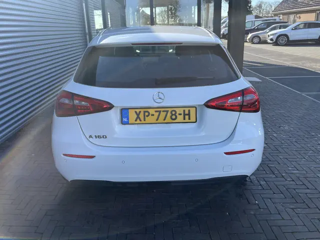 Mercedes-Benz A-Klasse 160 Advantage 2019 Benzine 6