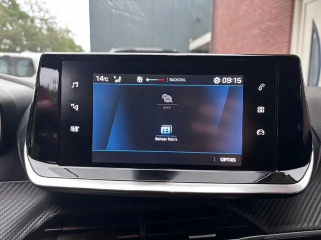 Peugeot 208 1.2 PureTech Active Pack 2021 Benzine 34