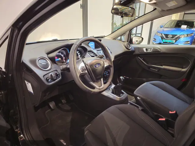 Ford Fiesta 1.0 Style 2015 Benzine 10