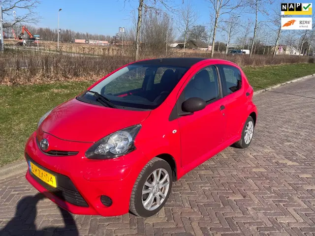 Toyota Aygo 1.0 VVT-i Comfort-Airco-NAP 2013 Benzine
