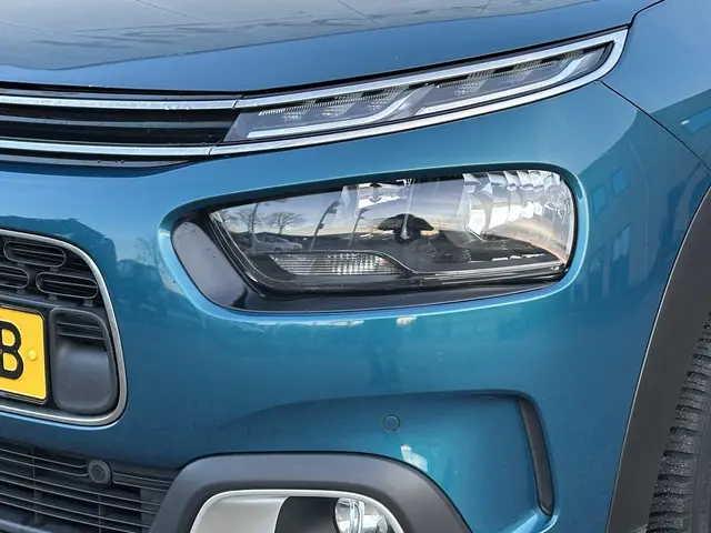 Citroën C4 Cactus 1.2 PureTech Shine 2019 Benzine 11