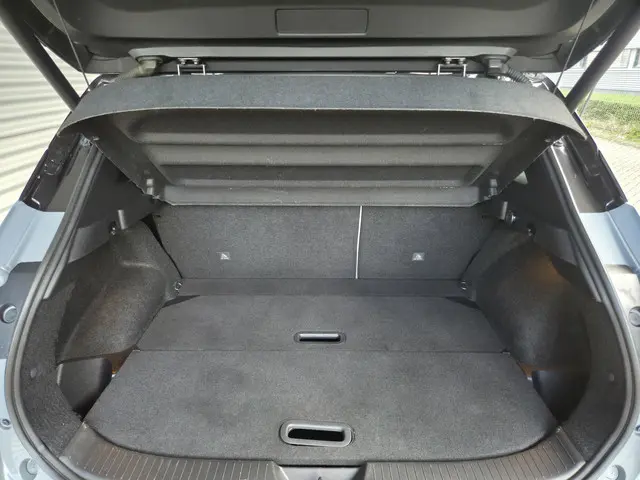 Nissan QASHQAI 1.3 MHEV Tekna 2023 Benzine 7