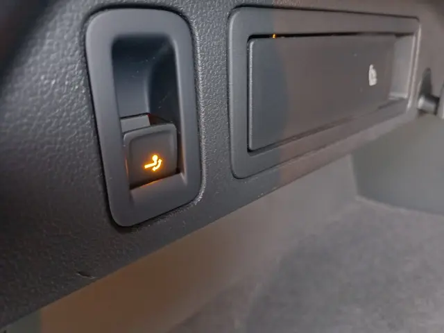 Volkswagen Tiguan 2.0 TSI 4Motion Sound 2017 Benzine 35