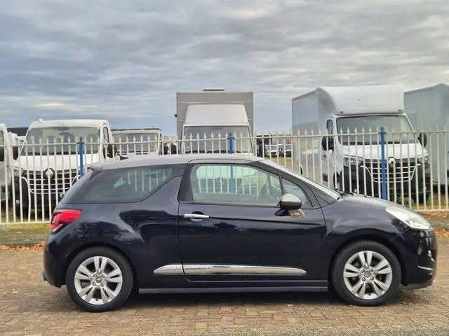 Citroën DS3 1.2 PureT. incl. Nieuwe apk!! 2015 Benzine 10