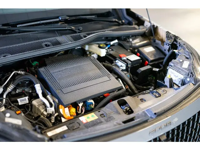 Peugeot e-2008 EV GT 54 kWh 2023 Elektrisch 17