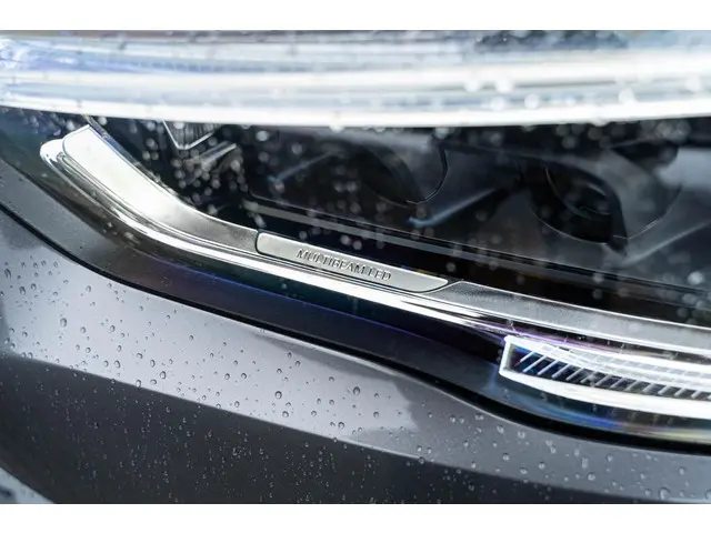 Mercedes-Benz GLA 250 e AMG Line 2021 Hybride Benzine 8