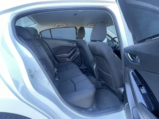 Mazda 3 1.5 SkyActiv-G 100 TS 2018 Benzine 18