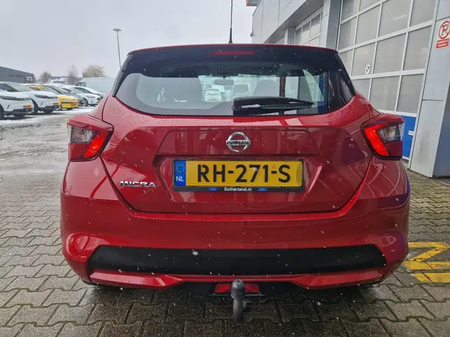 Nissan Micra 1.0L Acenta 2017 Benzine 3