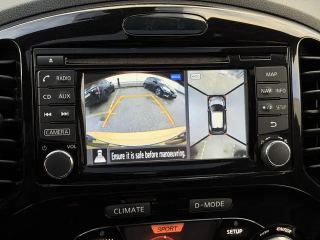 Nissan Juke 1.6 Tekna 2015 Benzine 29