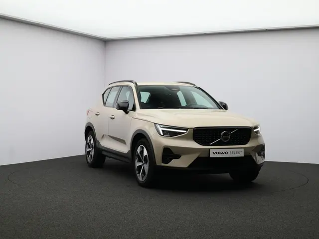 Volvo XC40 2.0 B4 Plus Dark 2025 Benzine 34