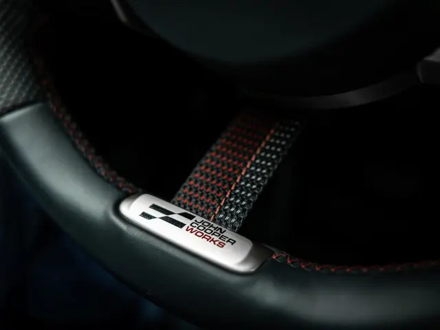 MINI 3-Deurs Cooper C John Cooper Works M 2024 Benzine 21