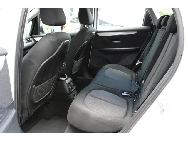 BMW 2 Serie Active Tourer 218d M Sport 2015 Diesel 15