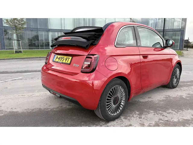 Fiat 500C RED 42 kWh 2022 Elektrisch 7