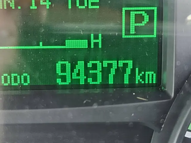 FUSO Canter 3C15 2014 Diesel 9