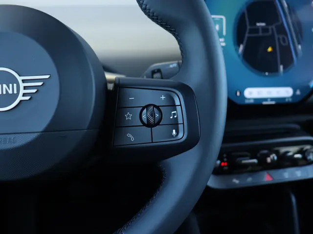 MINI Electric Cooper SE 2025 Elektrisch 17