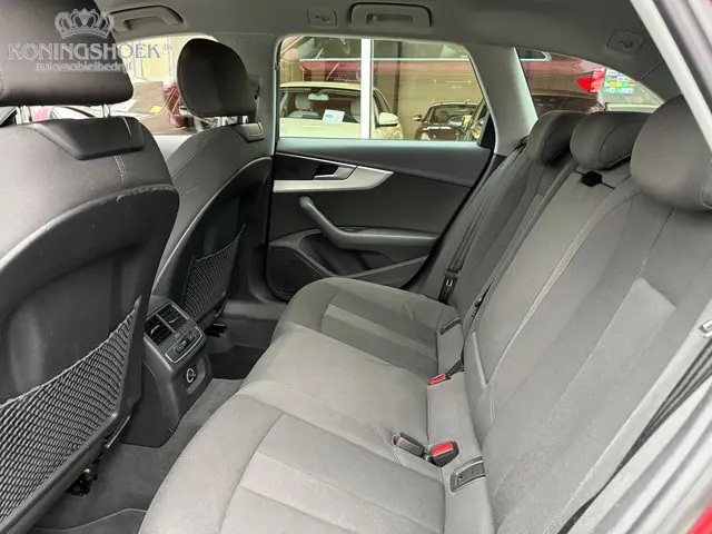 Audi A4 Avant 1.4 TFSI Sport Lease Edition 2017 Benzine 12