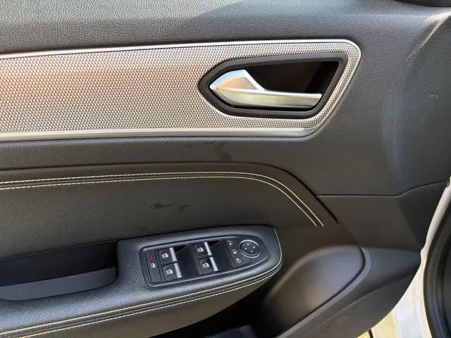 Renault Arkana 1.3 TCe 140 2024 Hybride Benzine 15