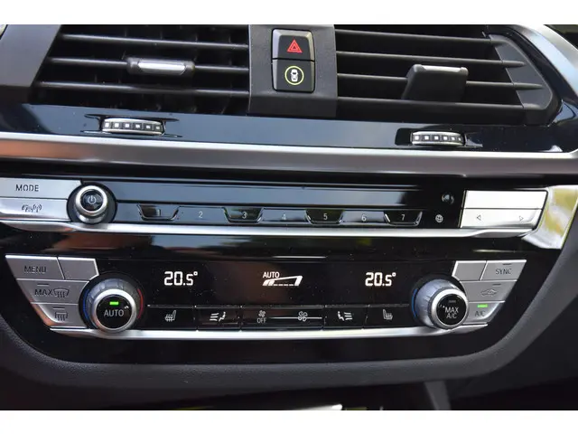 BMW iX3 Executive 80 kWh 2021 Elektrisch 16