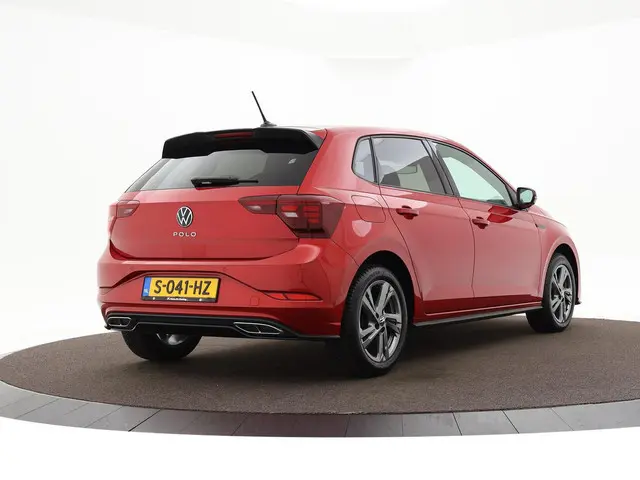 Volkswagen Polo 1.0 Tsi 95pk R-Line 2023 Benzine 2
