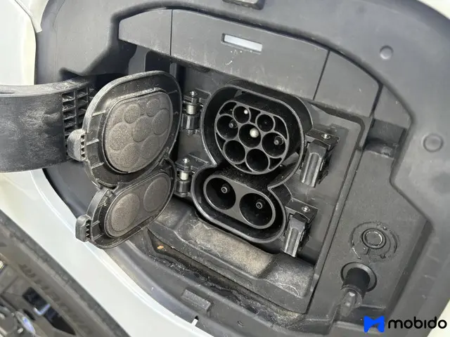Subaru Solterra 71 kWh premium AWD 2022 Elektrisch 12